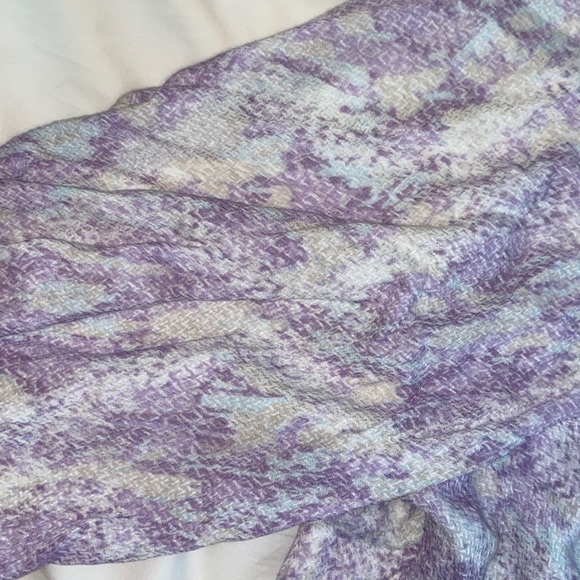 Skylar and Madison Cropped Blouse with Bow - Picture 4 of 6